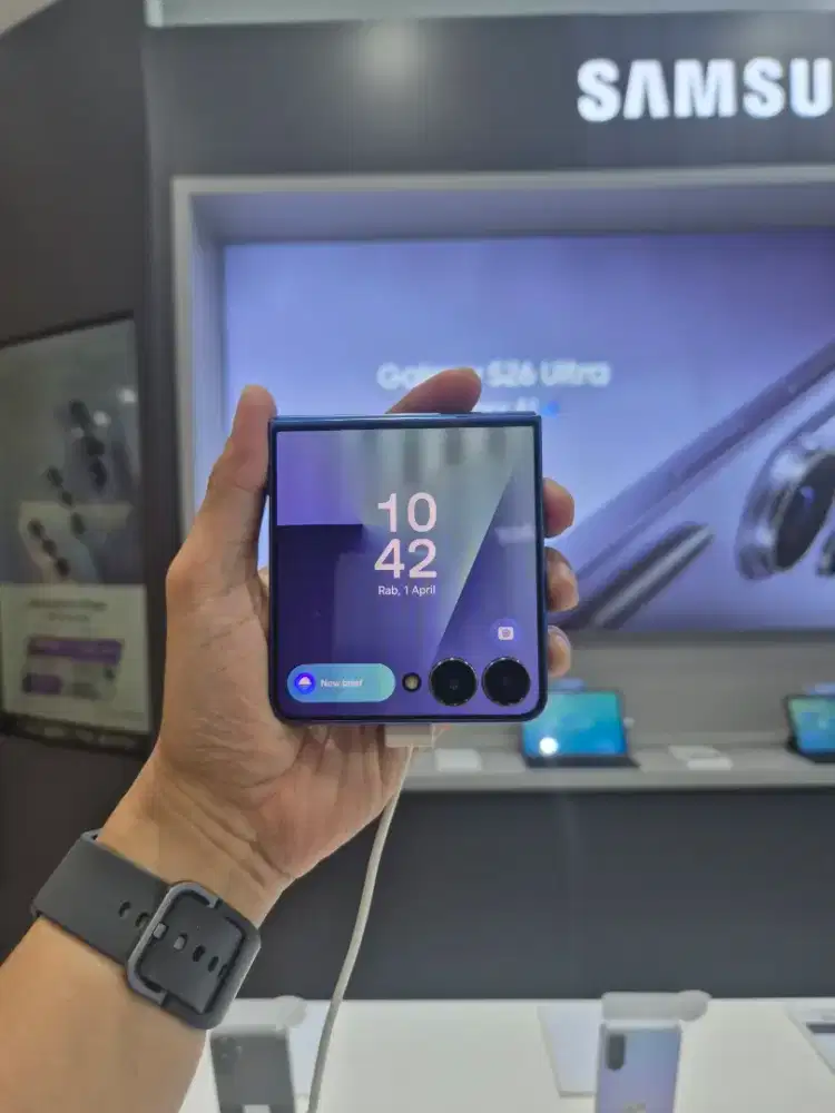 Ready Samsung Galaxy Z Flip7