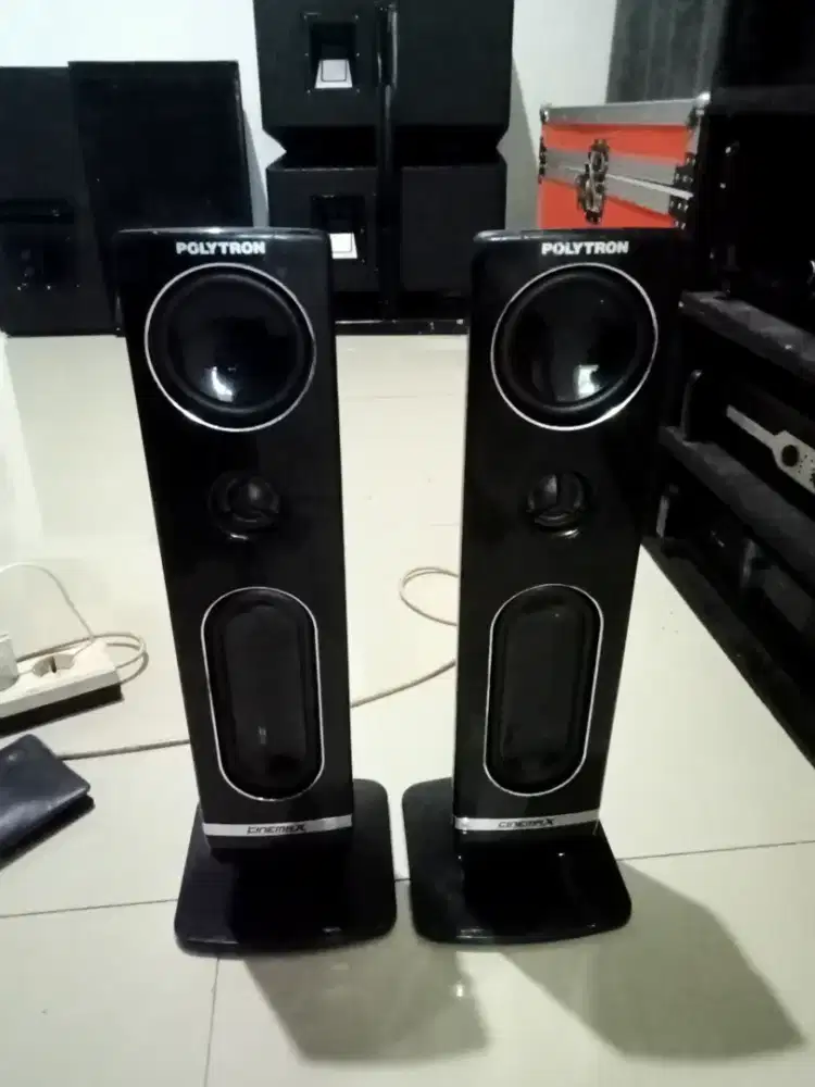 Speaker tv polytron
