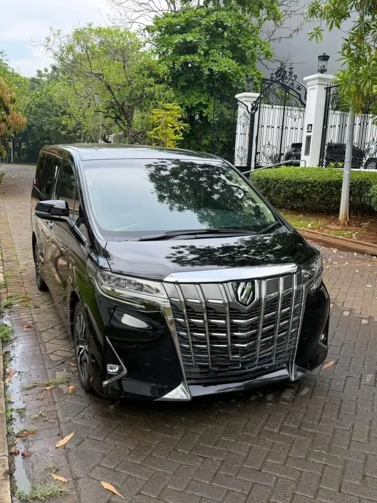 Toyota Alphard 2.5 x AT 2019