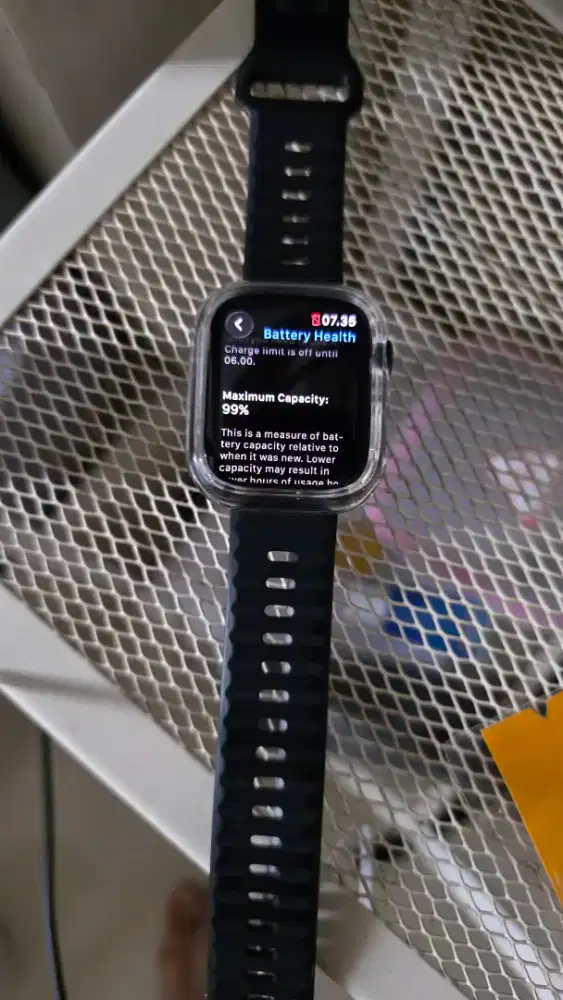 Apple Watch 9 41MM Black Line New 99.99%