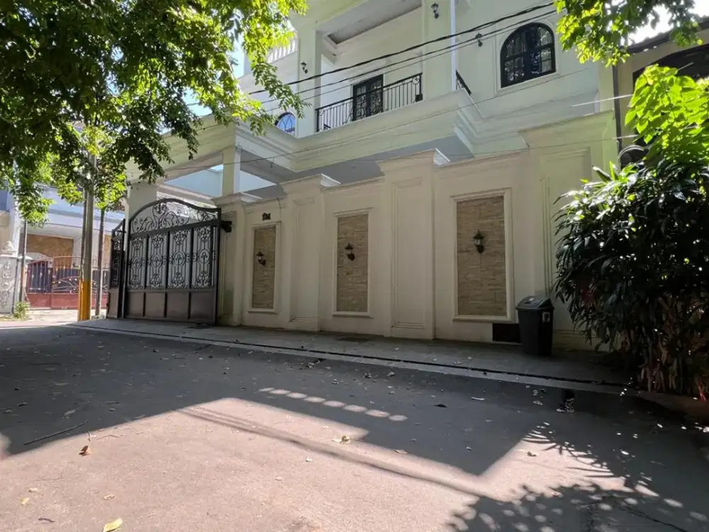 Rumah mewah Sunter Agung Jaya 13x15m 3 lantai, bagus sekali