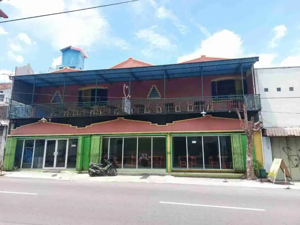 Ruko Strategis di Jebres Solo Lebar depan 20m Harga Turun Banyak (at)