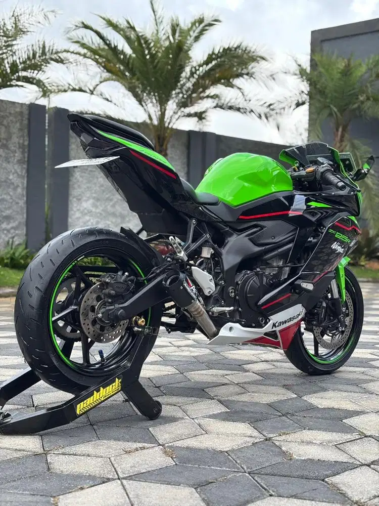 Kawasaki ZX 25R ABS QS KRT 2021 Odo 4rb Koko Motor