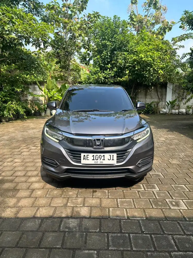 DIJUAL – Honda HR-V SE 1.5 AT 2020 GREY METALIC