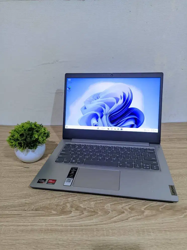 [READY] LENOVO IDEAPAD SLIM 3 | AMD RYZEN 3 | SSD 256GB | WIN 11