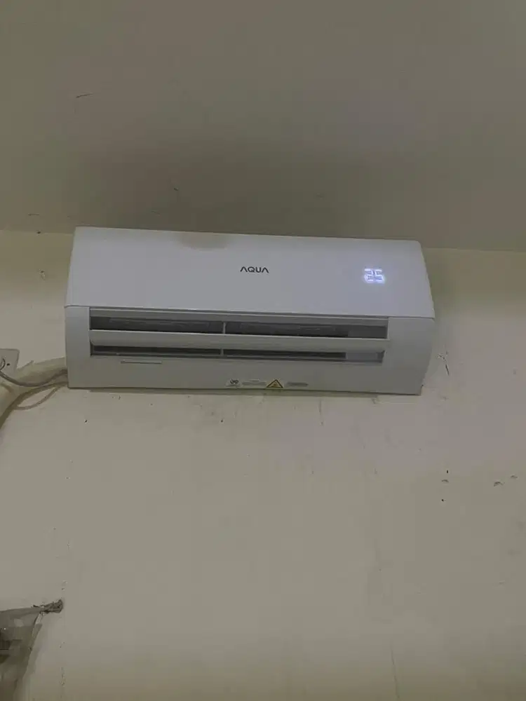 Dijual ac AQUA second like new