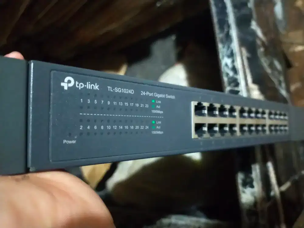 SWITCH TP LINK 24 PORT TL-SG1024D