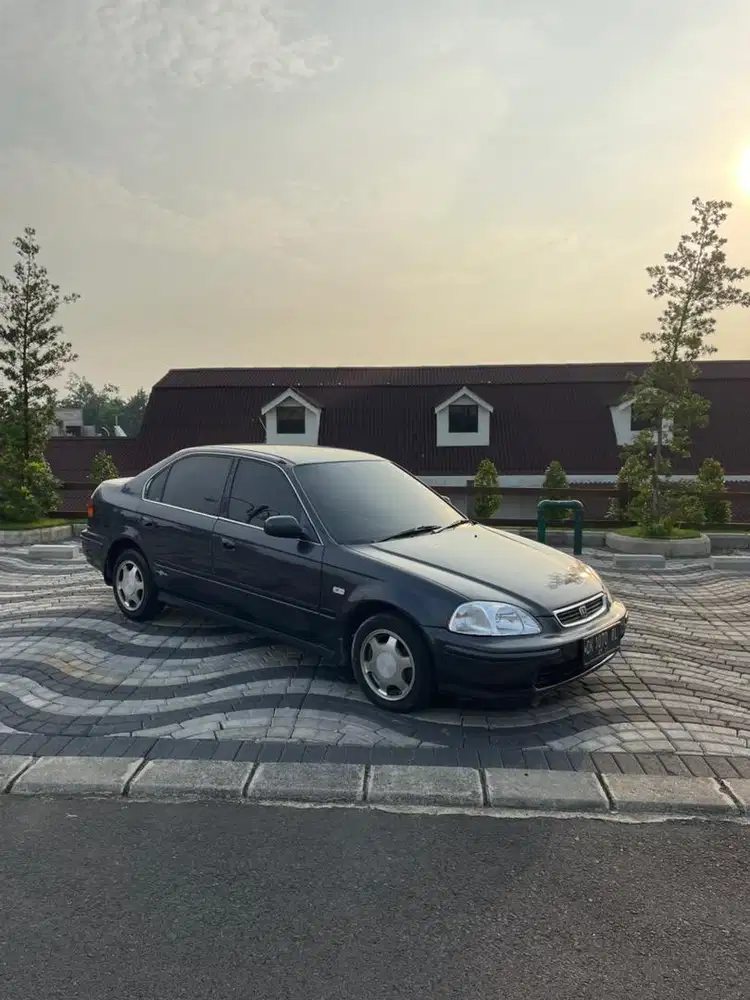 CIVIC FERIO 96 M/T MURAHHH