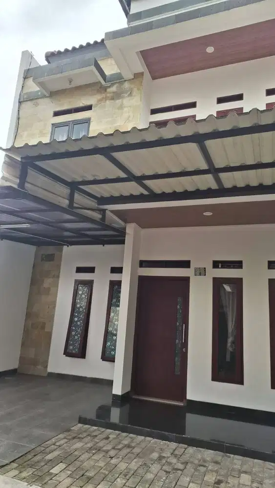 Dijual Murah Rumah 2 lantai siap Huni di Cipayung, Ciputat