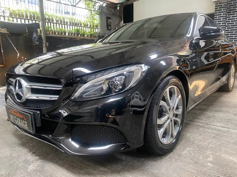 C 200 Avantgarde 2016 Hitam Full Original Km 70.000. pajak panjang