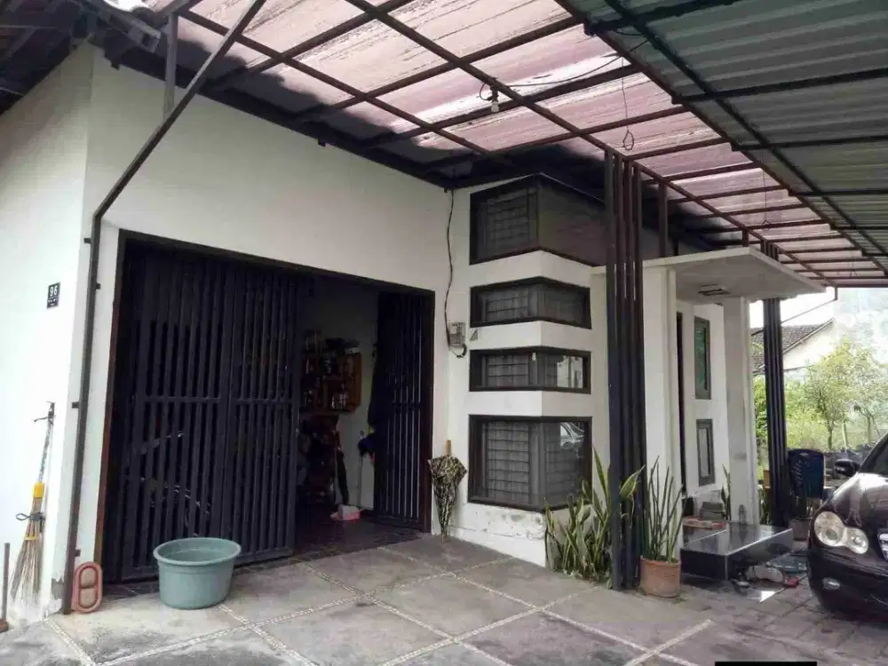 Rumah induk dan kos-kosan murah, masih ada sisa lahan kosong di jl palagan km 8,utara jl damai, dkt UGM, RSUP SARDJITO, JCM MALL, KAMPUS UTY, MMTC