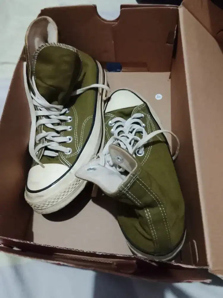dijual cepat sepatu Converse