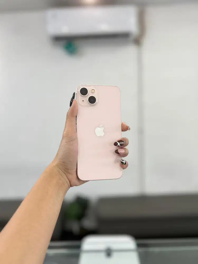 Iphone 13 256GB mulus nominus fullset garansi terima tt cod kredit