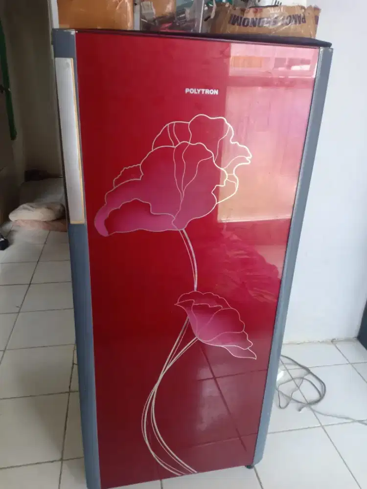 Kulkas 1 pintu Polytron