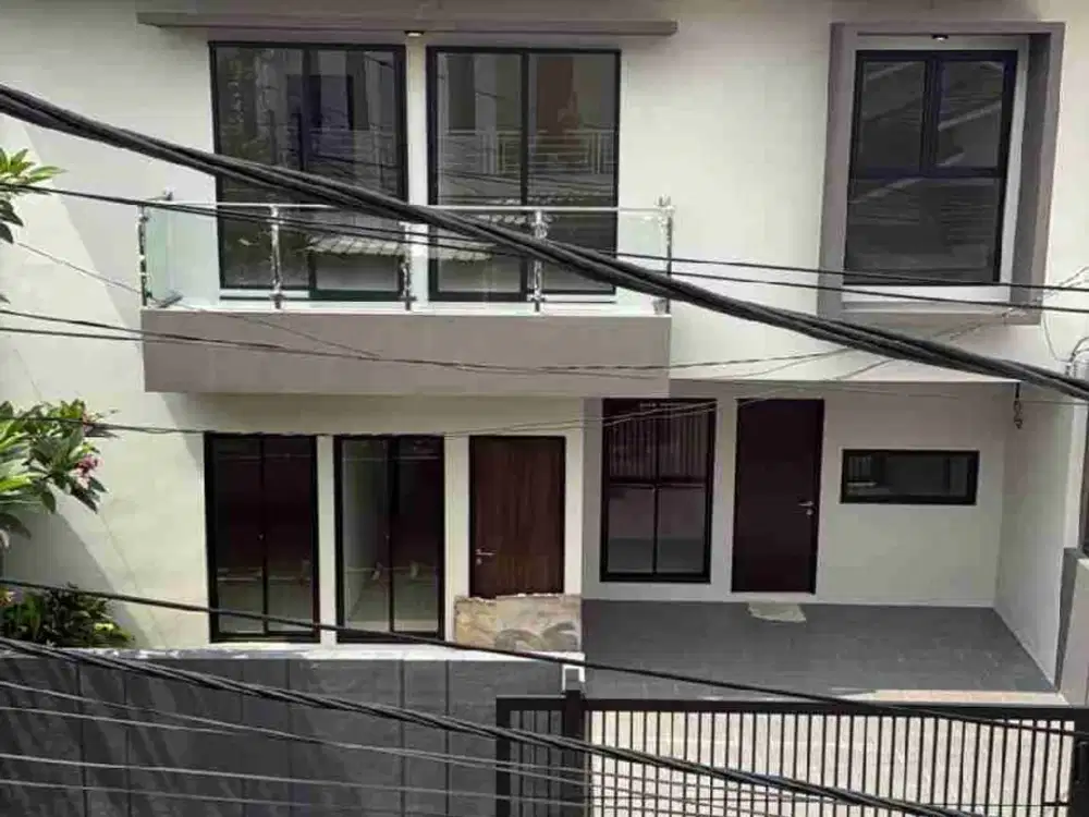JUAL CEPAT Bintaro Jaya Sektor 9 Rumah 2 Lantai Siap Huni SHM 3,4 M Nego