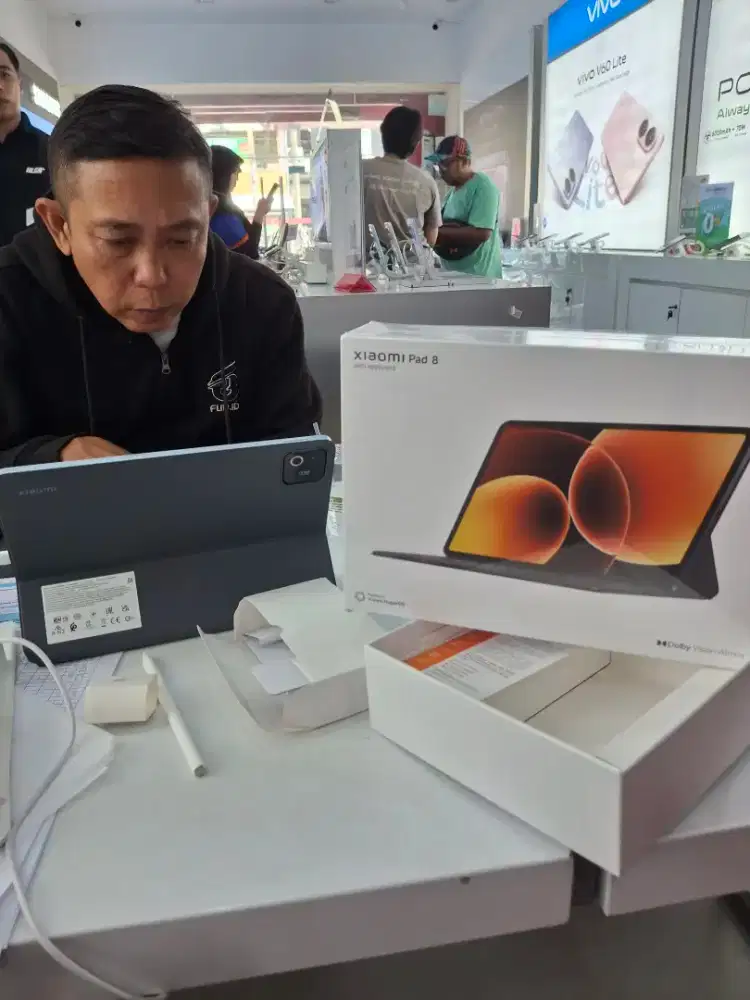 XIAOMI PAD 8 WITH KEYBOARD