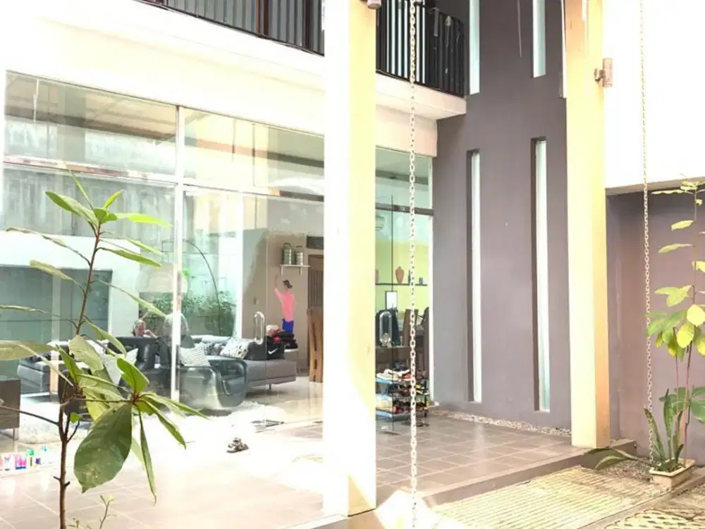 Termurah! Rumah Lux Furnish di Kota Baru Parahyangan