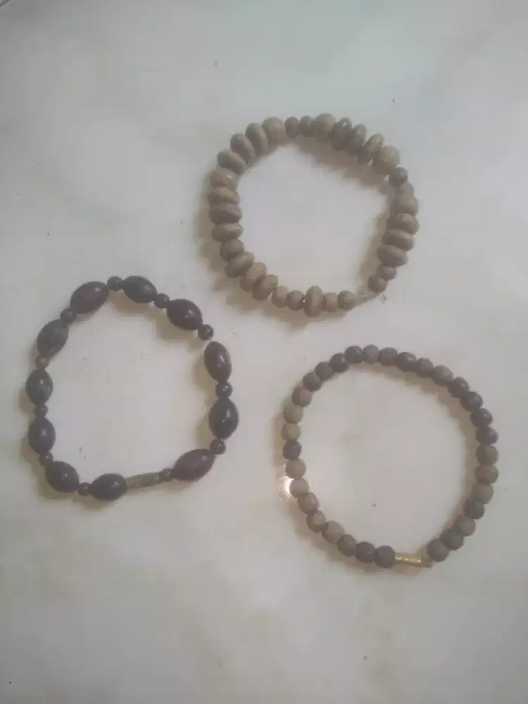 Gelang Kayu Gaharu, Cendana dan Kokka