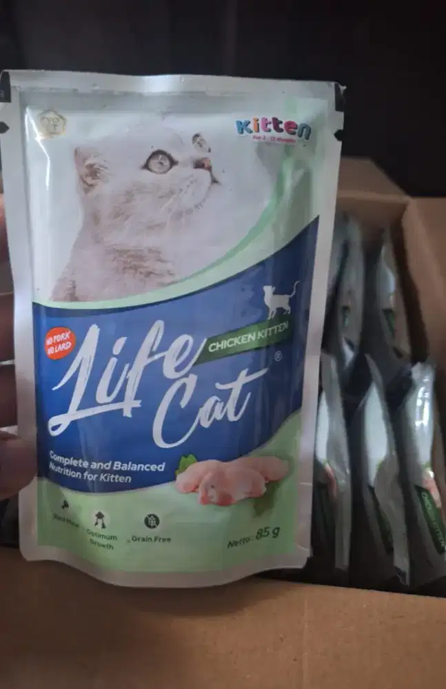 Life Cat Pouch 1 Dus Isi 19pcs