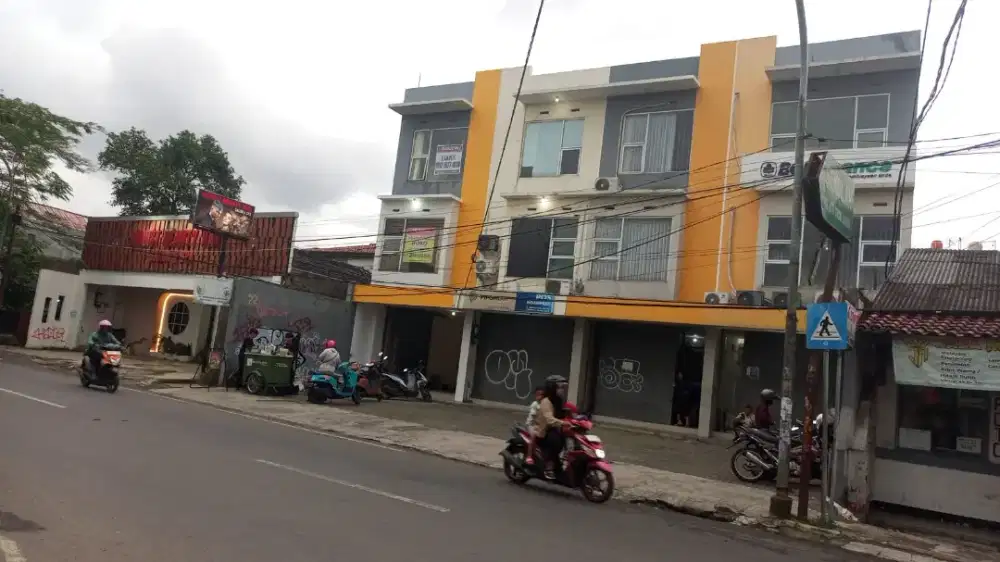 RUKO Cimahi , pinggir Jalan utama
