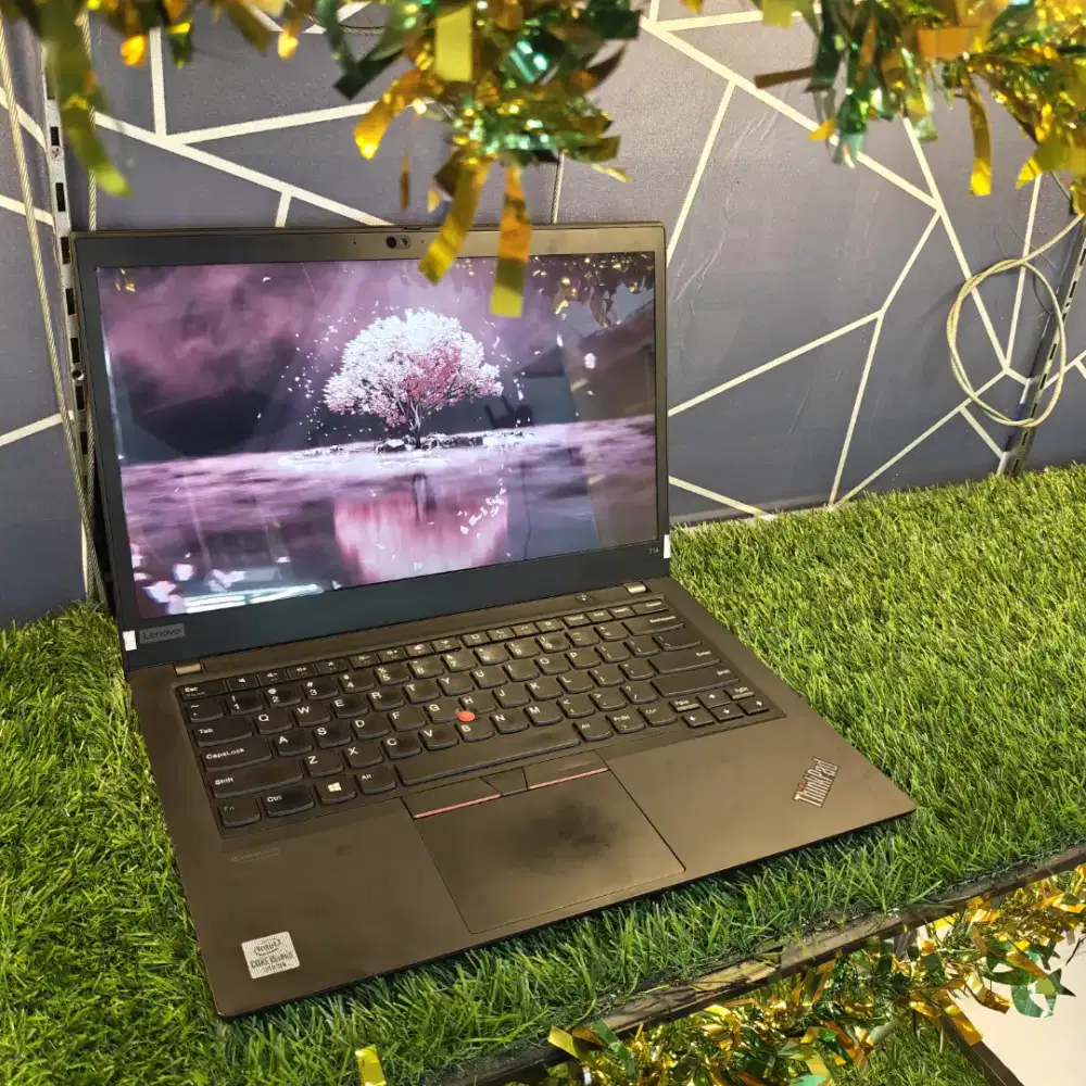 LENOVO THINKPAD CORE I5 RAM 16GB SSD 256GB SIAP PAKAI