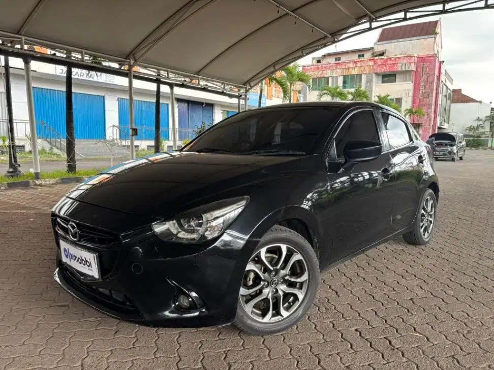 DP MURAH - Mazda 2 1.5 Skyactiv Bensin AT 2015 Hitam