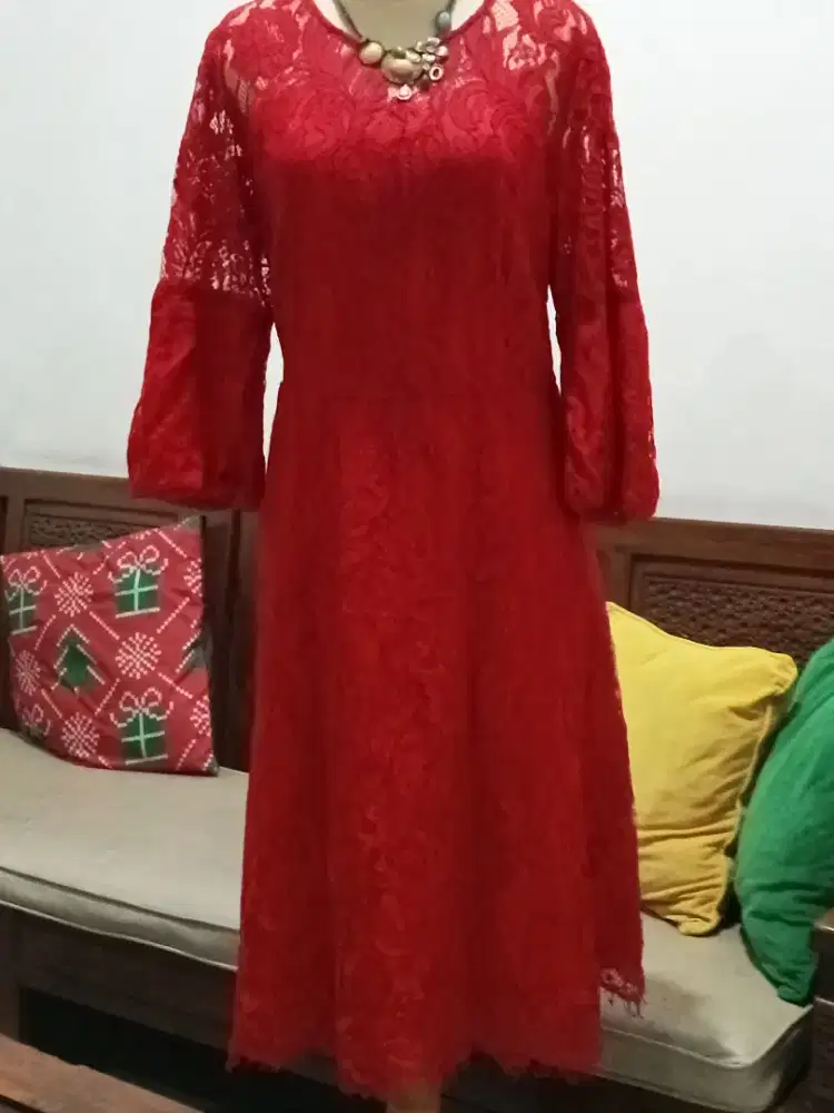 Dress brokat mewah