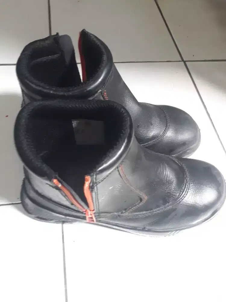 Sepatu safety kings uk 42