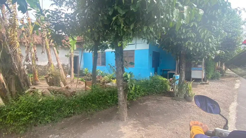 DIJUAL TANAH DAN BANGUNAN 300m² 2 MENIT KE Umbul Ponggok – SHM