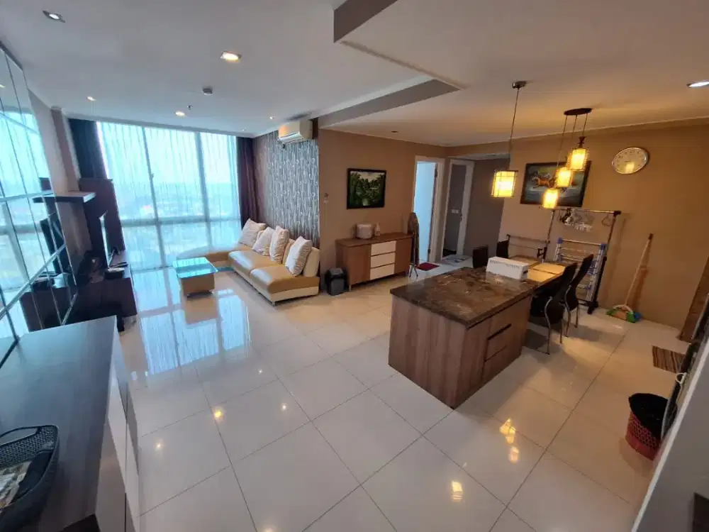 Murah, DiSewakan Unit 2BR Furnished Bagus Apartemen Ciputra World, SBY