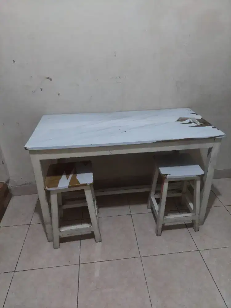Dijual meja belajar