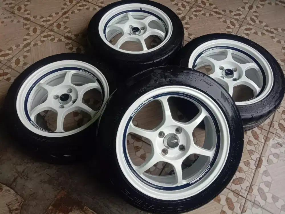 VELG RING 16 BAN 195/50 SEMISLICK TEBAAAL