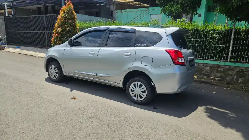 Antik KM 18rb.. Datsun Go+ Panca 2016 manual (D)