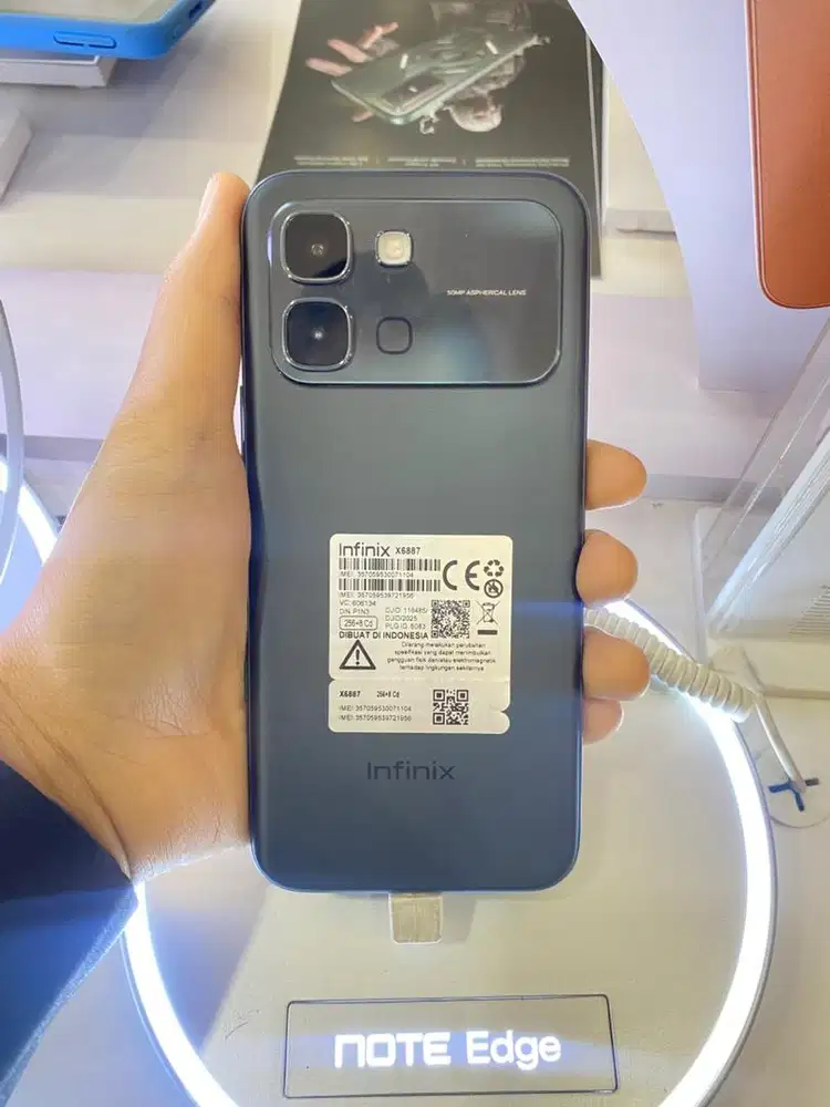 Infinix Note edge 5G+