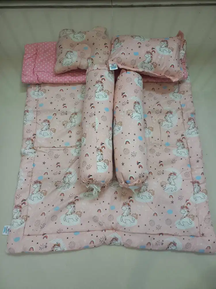 Preloved Bedcover Set Bayi Bumbee