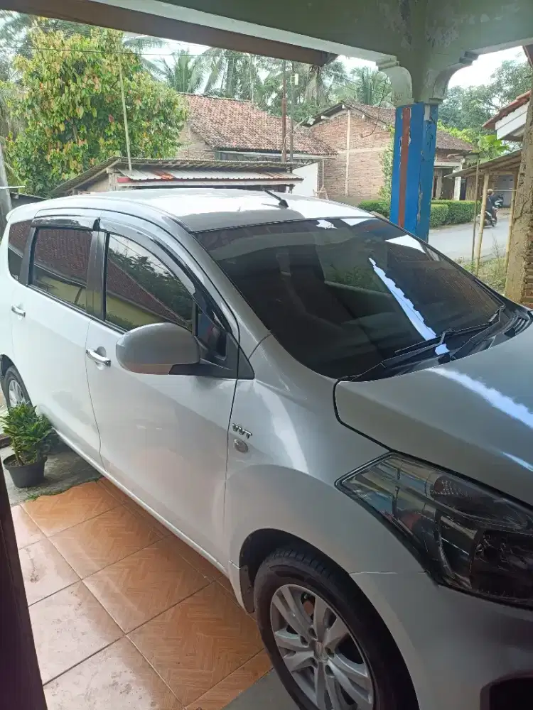 Rental mobil + sopir tidak lepas konci
