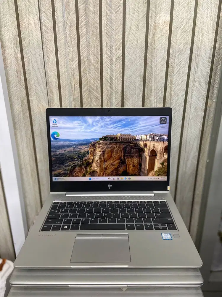 LAPTOP HP 830 G6 CORE i5 gen8 8GB/256GB LAYAR 13INCH *REC