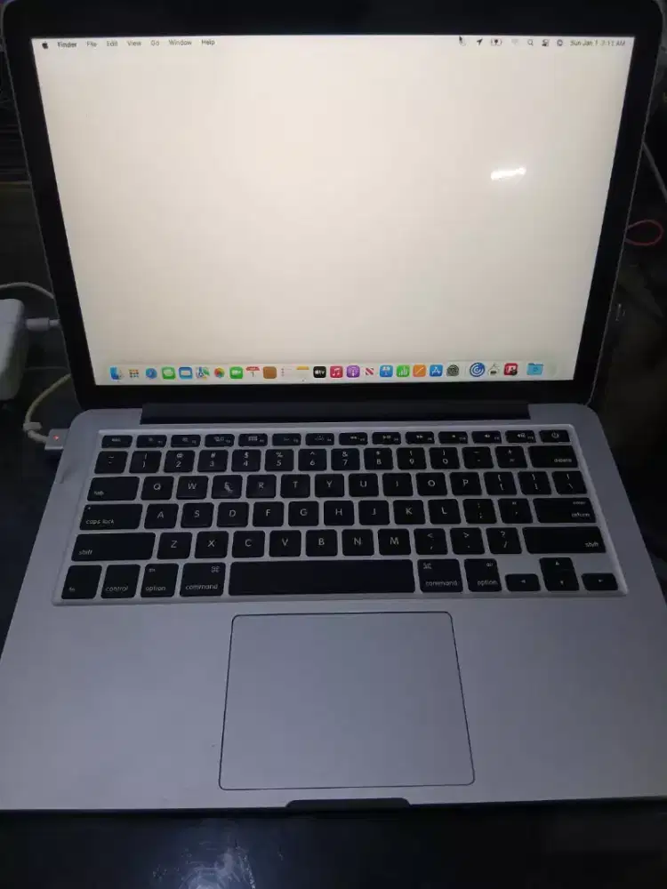 Jual MacBook pro retina 13 2015
