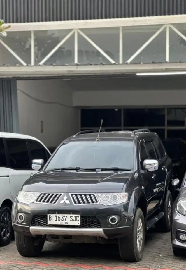 Pajero Exceed AT 2010 Cash Kredit