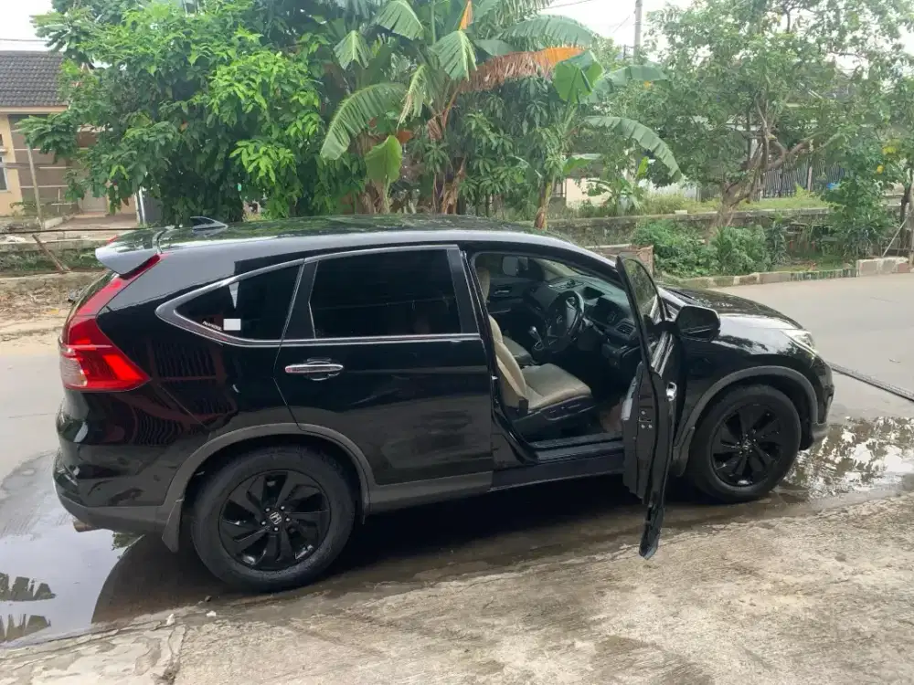 Jual CR-V 2.4 AT pemakaian pribadi