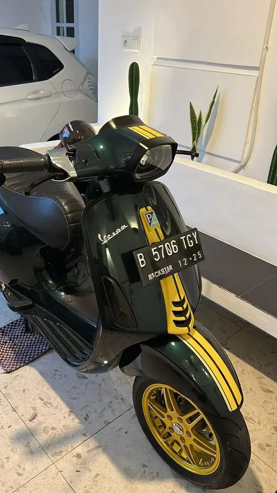 Vespa Sprint Racing Sixties