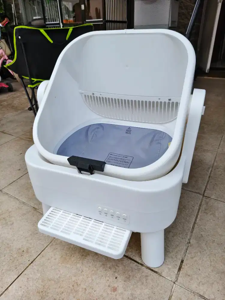 Smart Self Cleaning Cat Litter Box Kendali WiFi