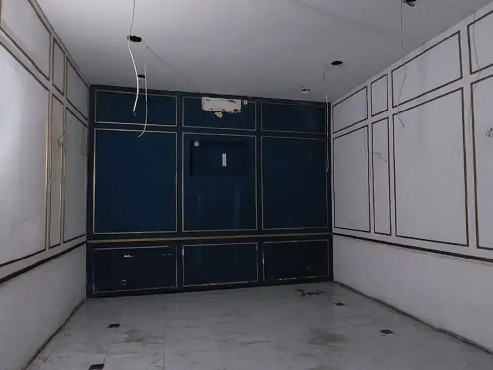 Disewa Ruang Usaha Siap Pakai Lokasi Startegis di Sayap Riau Bandung