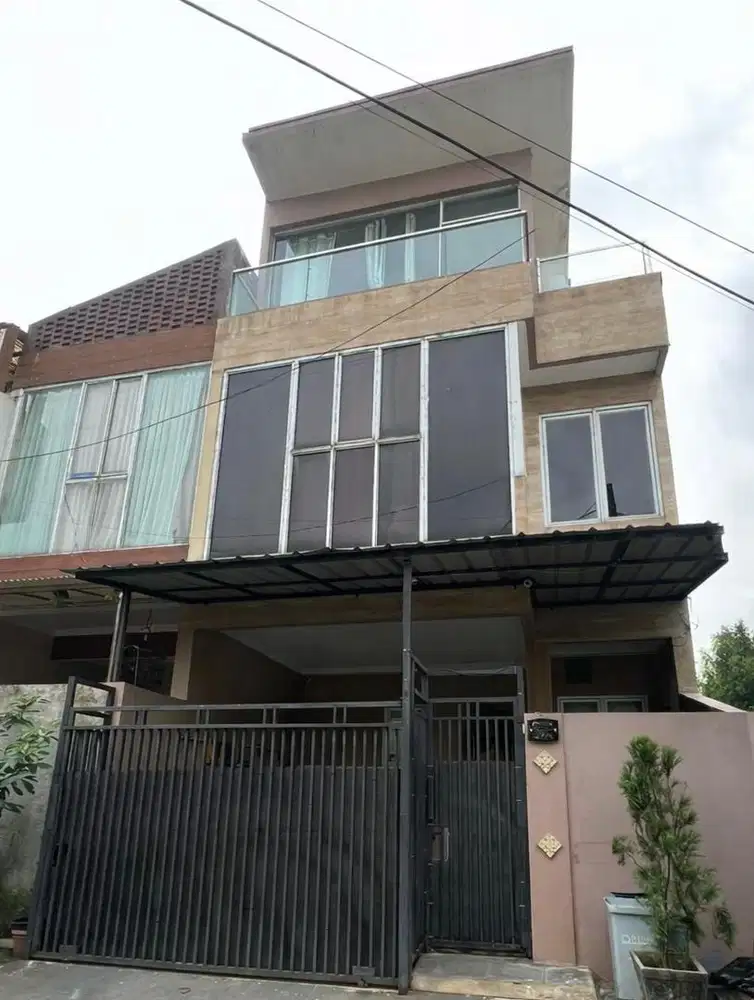 Dijual Murah!!! Rumah area Gading serpong!!