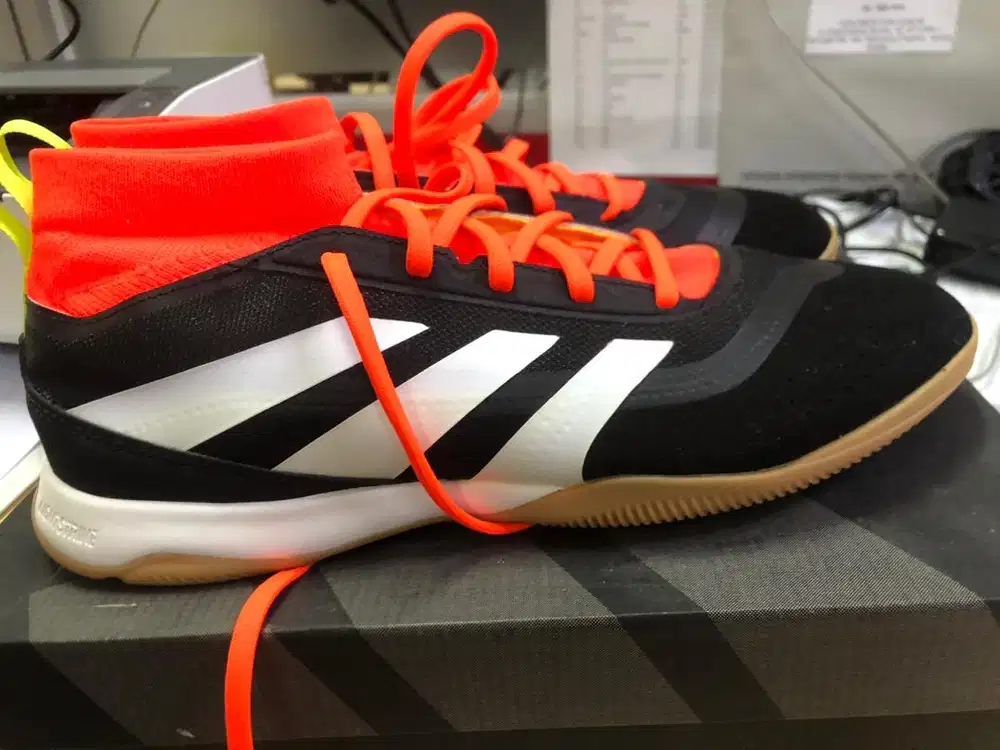 Sepatu Futsal Adidas Predator Shock In Original Ukuran 42