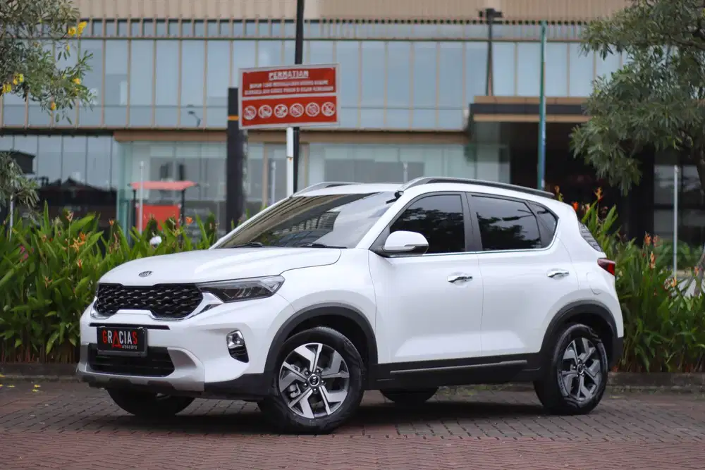 TERMURAH SONET PREMIER 2021 LOW KM