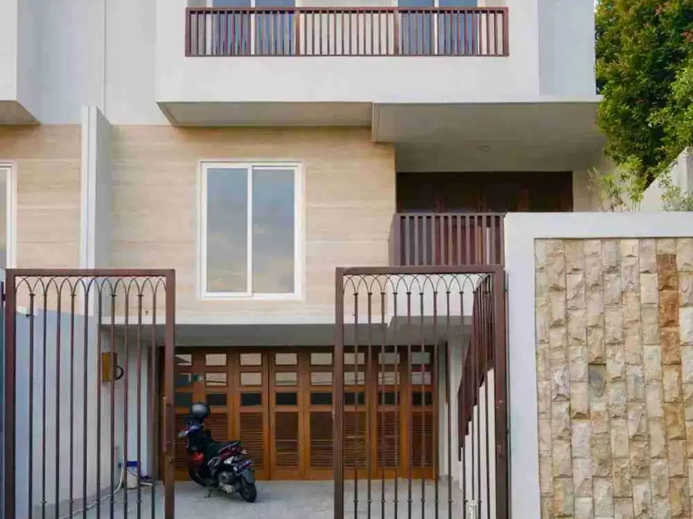 Brand New House 700 meter ke KFC Kemang, Jakarta Selatan