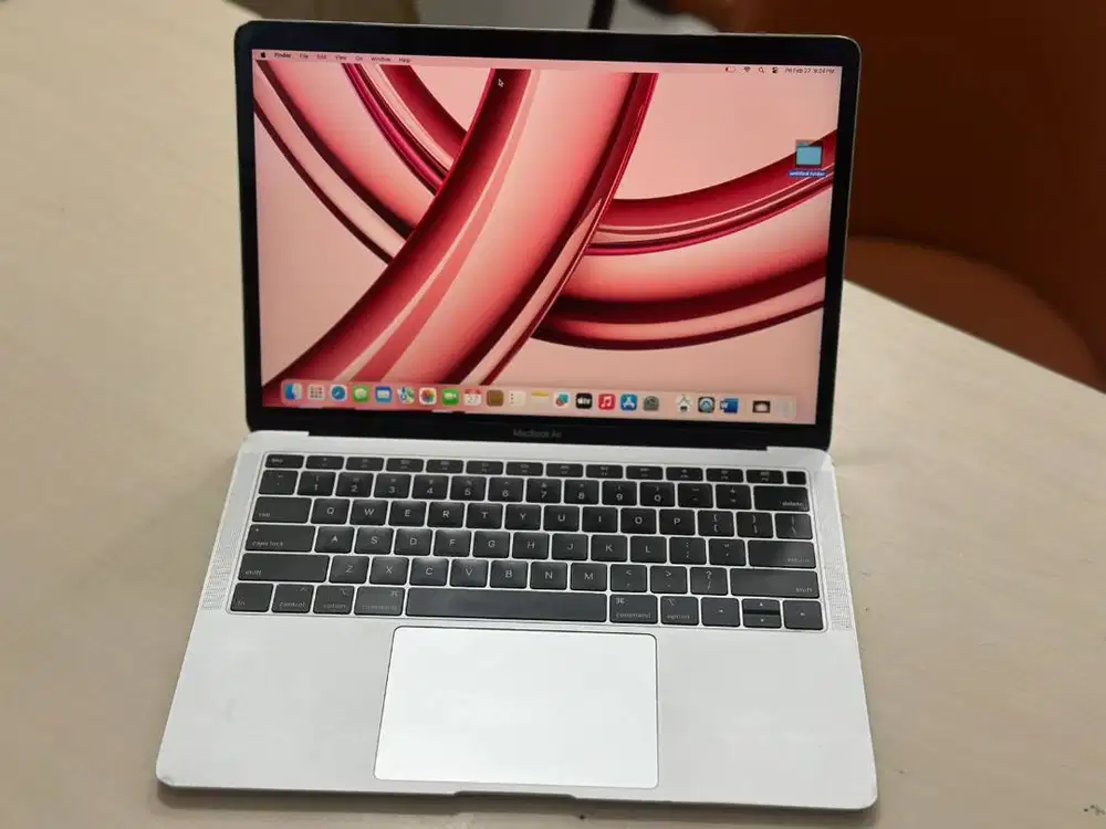 APPLE  MACBOOK AIR RETINA 13INCH 2019 CORE I5 1,6GHz 8GB/128GB *REC