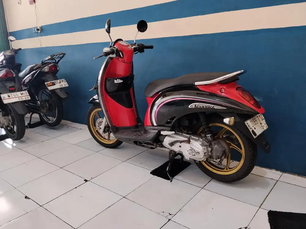 [#] honda scoopy karbu 2012 siap pakai