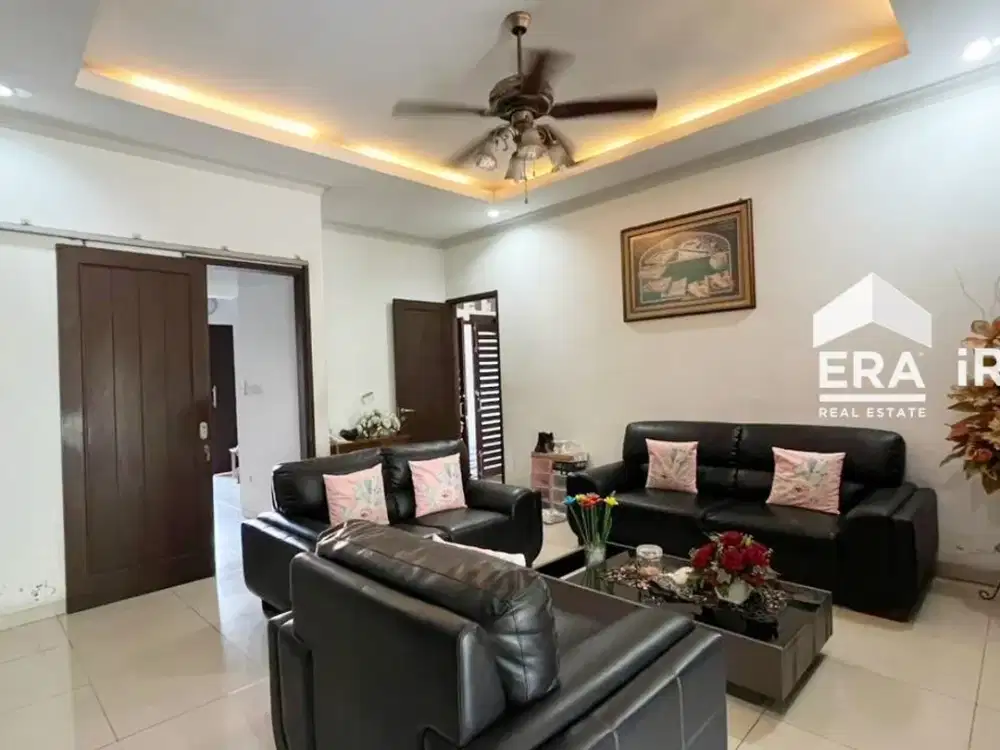 DIJUAL RUMAH MEWAH DI SOLO DEKAT KAMPUS UMS